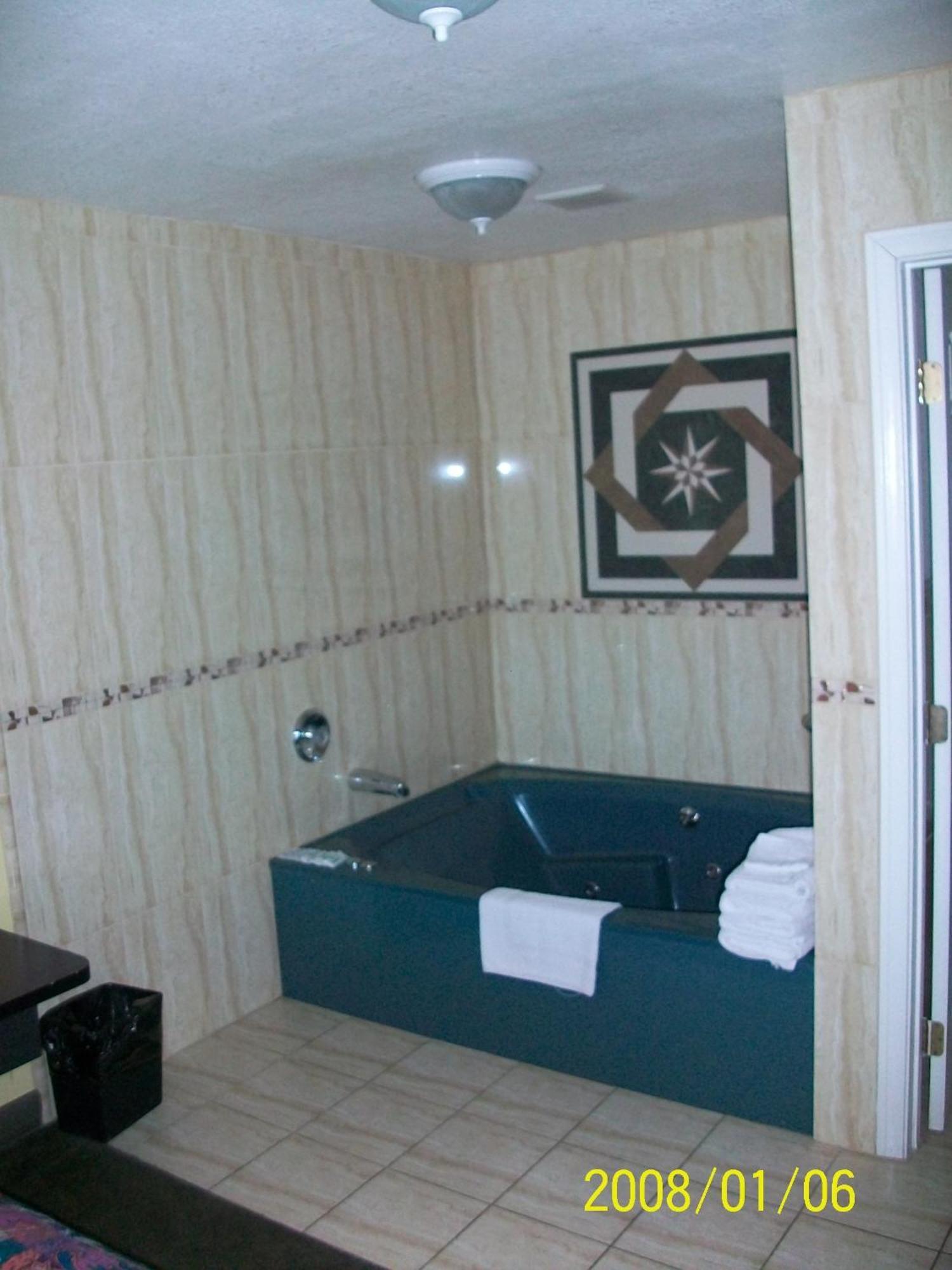 Rodeway Inn Commerce - Los Angeles Phòng bức ảnh