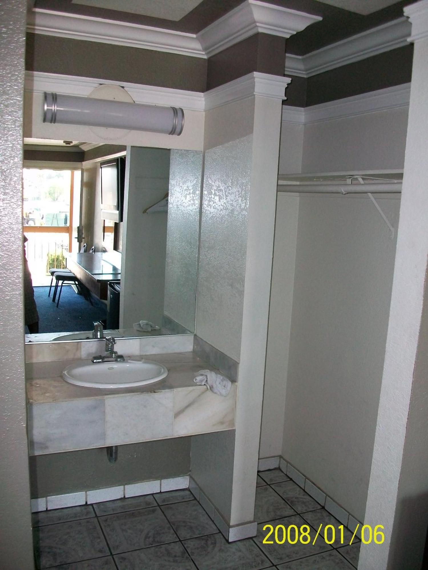 Rodeway Inn Commerce - Los Angeles Phòng bức ảnh